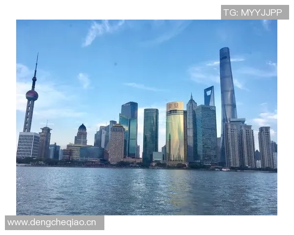 鲁本迪亚斯：从新星到后防核心的成长之路与未来展望